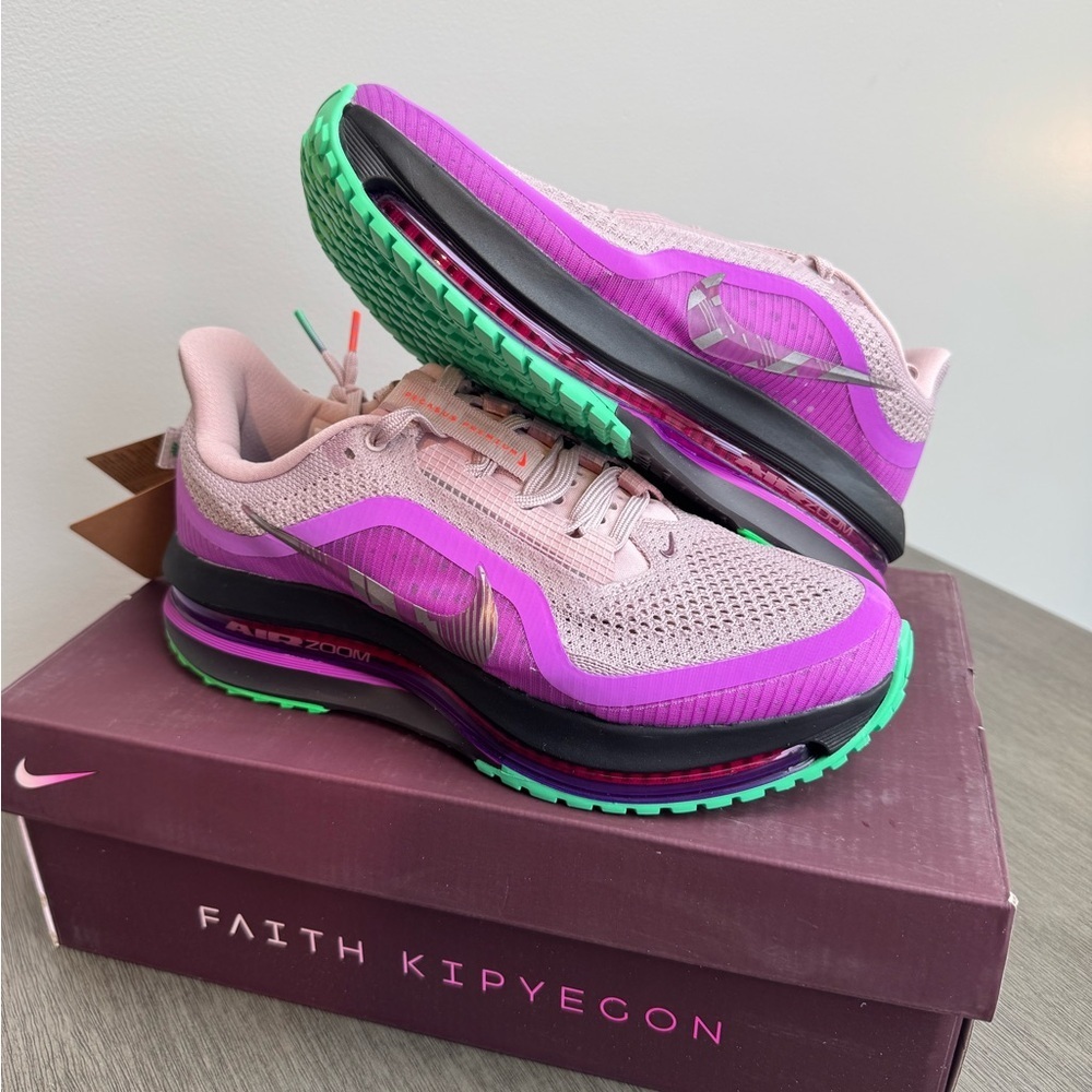 Women's Nike Pegasus Premium - Picture 1 of 6